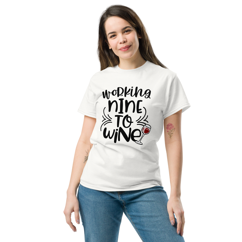 T-Shirt humour - Working nine to wine | Komic.ca